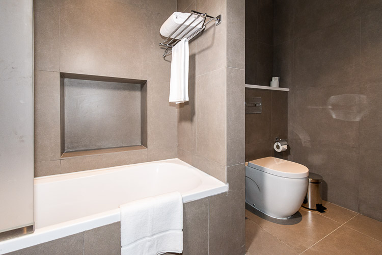Ensuite bathroom in 3 star hotel in Dubai near Dragon Mart 
