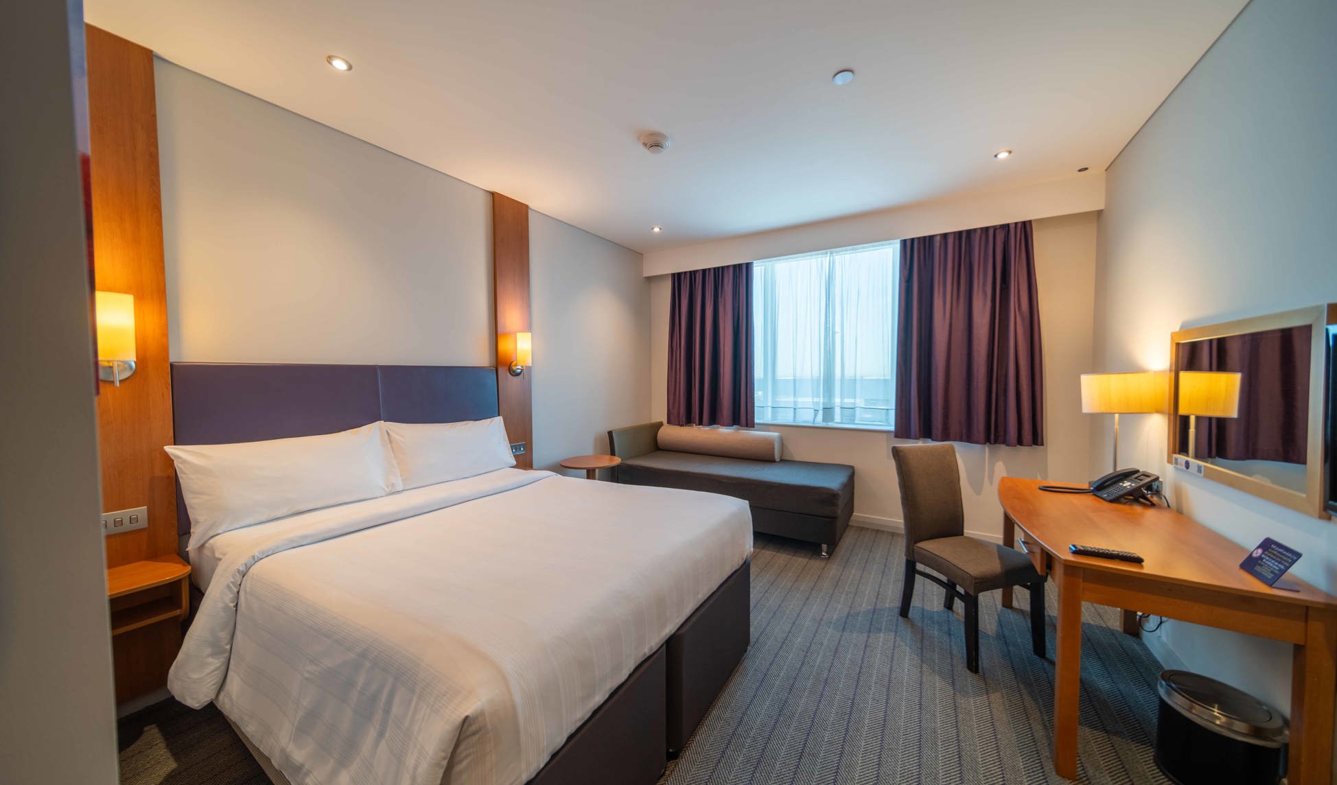 Premier Inn Abu Dhabi Airport (Business Park) Hotel Family Room