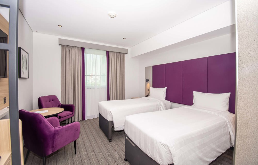 Premier Inn Dubai International Airport Hotel Twin Room