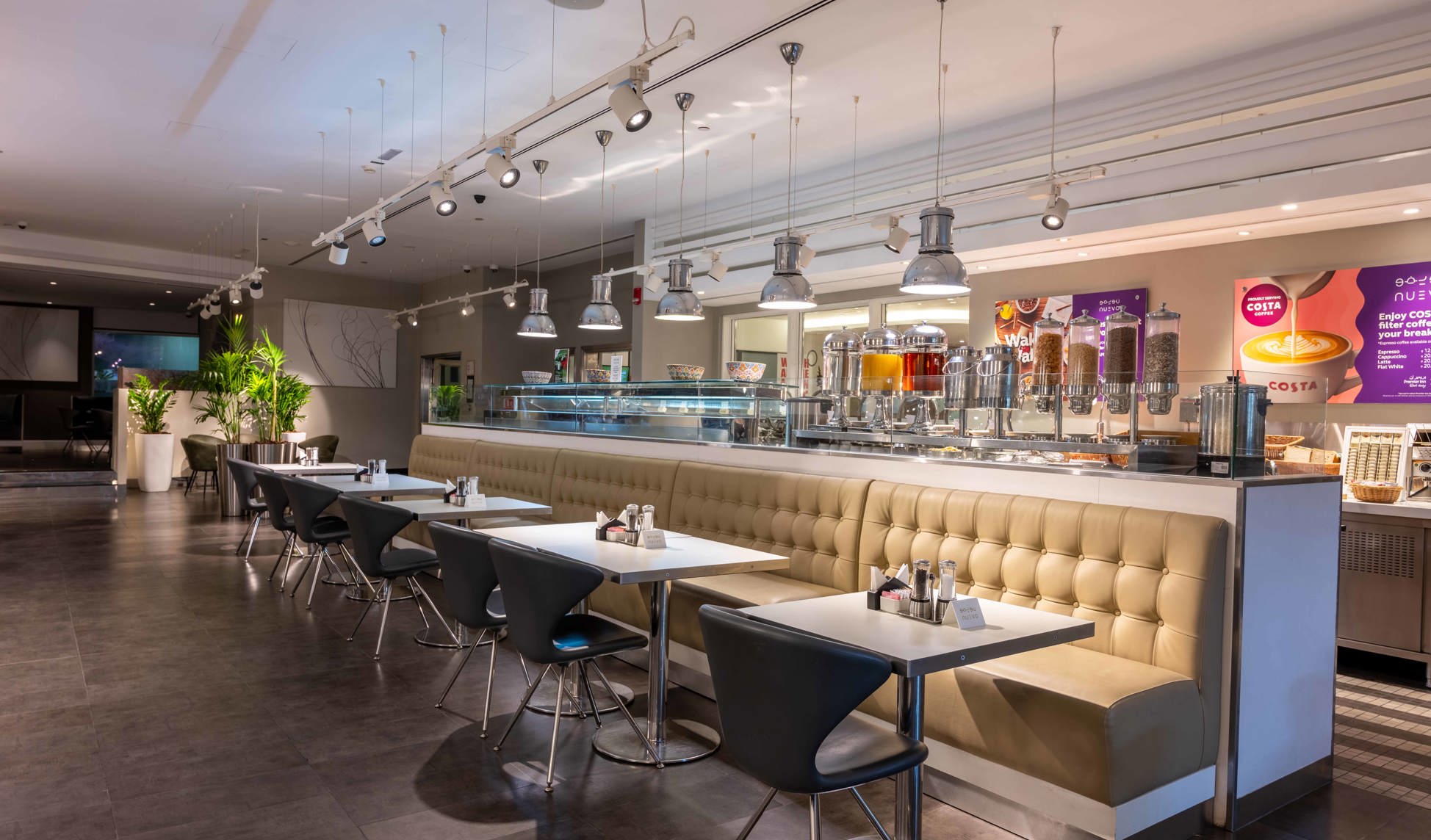 Premier Inn Abu Dhabi Airport (Business Park) Hotel Restaurant