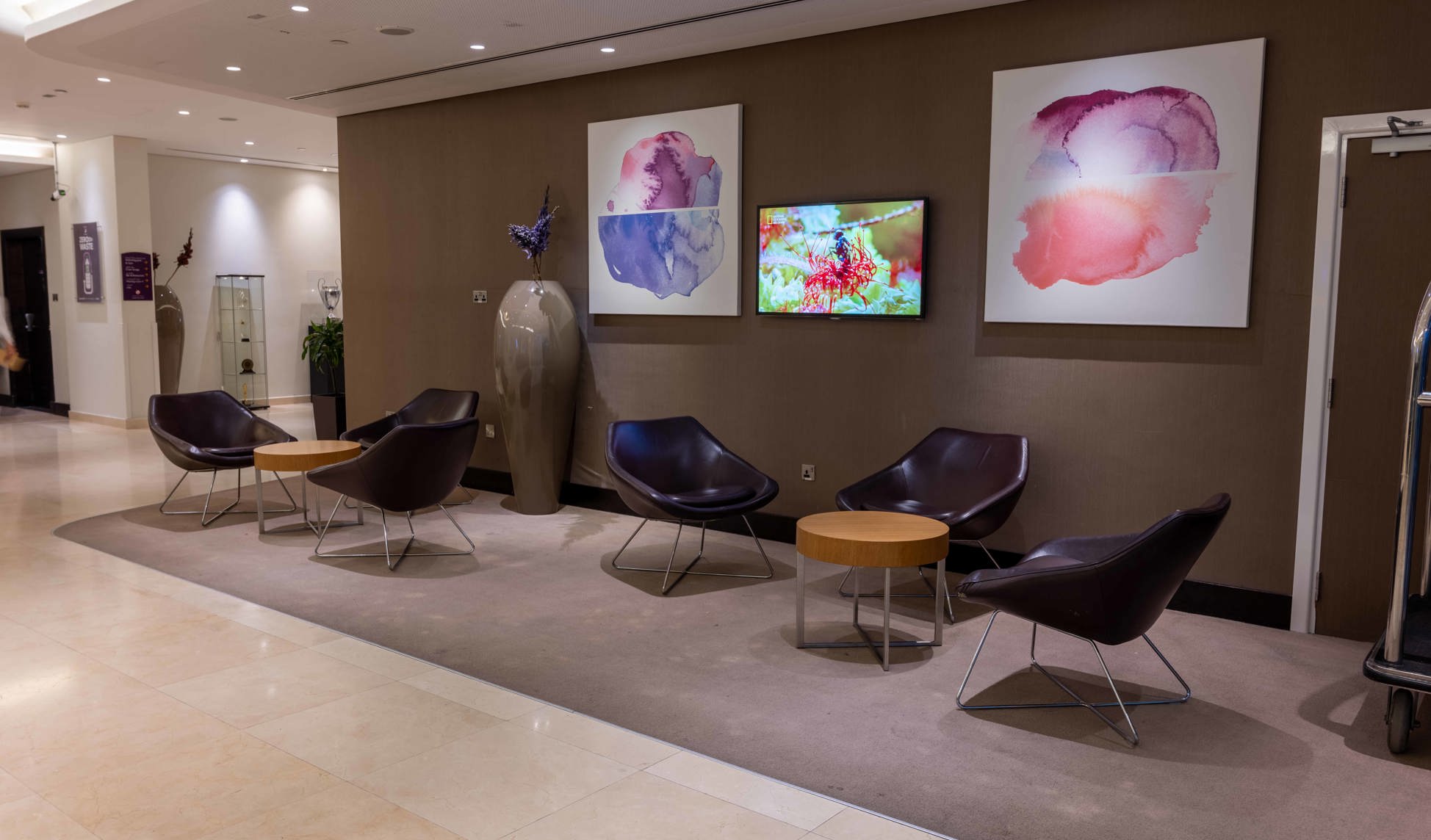 Premier Inn Abu Dhabi Airport (Business Park) Hotel Lobby