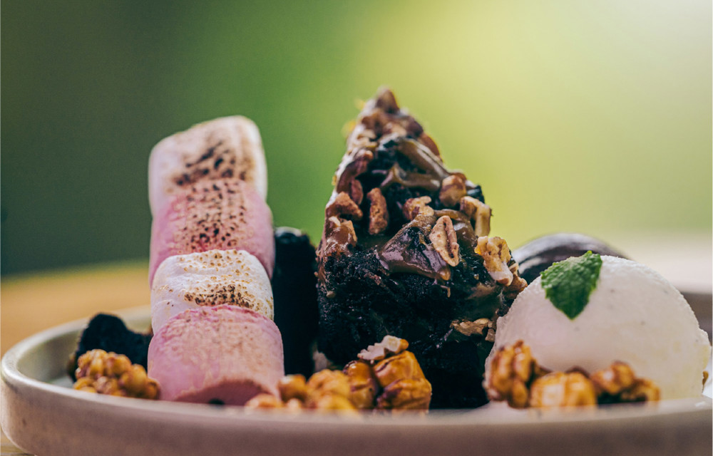 Dining at Premier Inn Abu Dhabi Airport (Business Park) Hotel